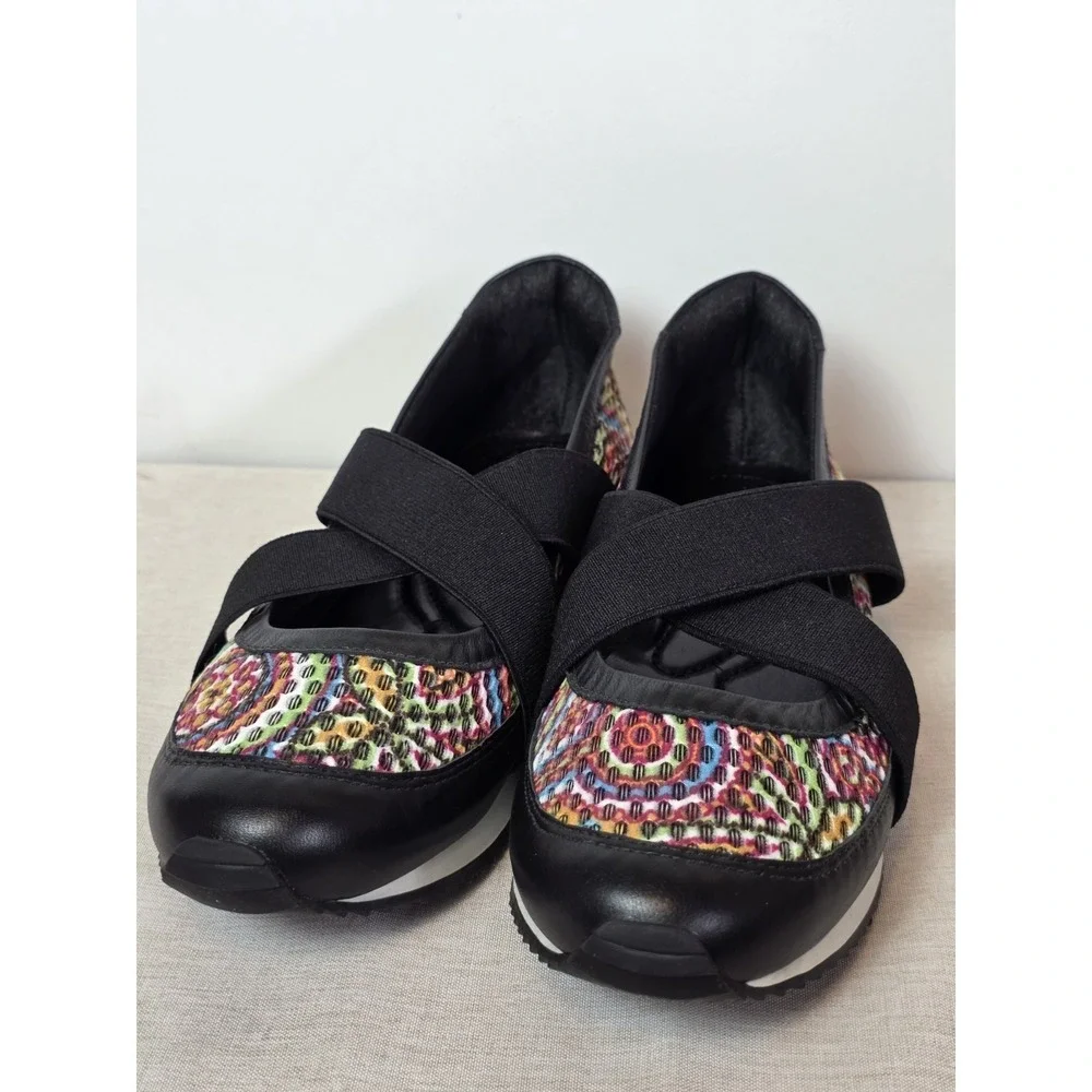 Chelsea Jones Women's Tuck Walking Shoes Sz 8 Mary Jane Sneakers Black Pink Mesh
